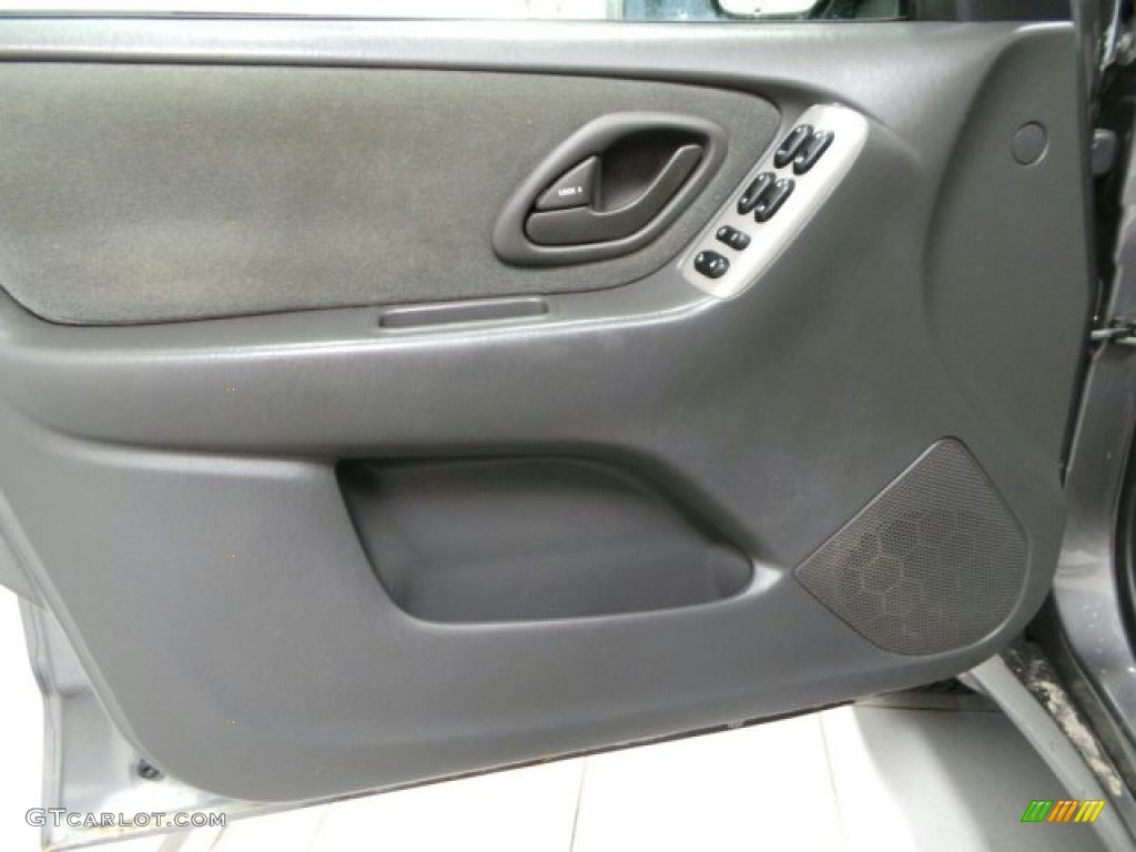 2003 Mazda Tribute LX-V6 4WD Dark Flint Gray Door Panel Photo #89634021