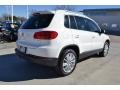 Candy White - Tiguan SE Photo No. 5