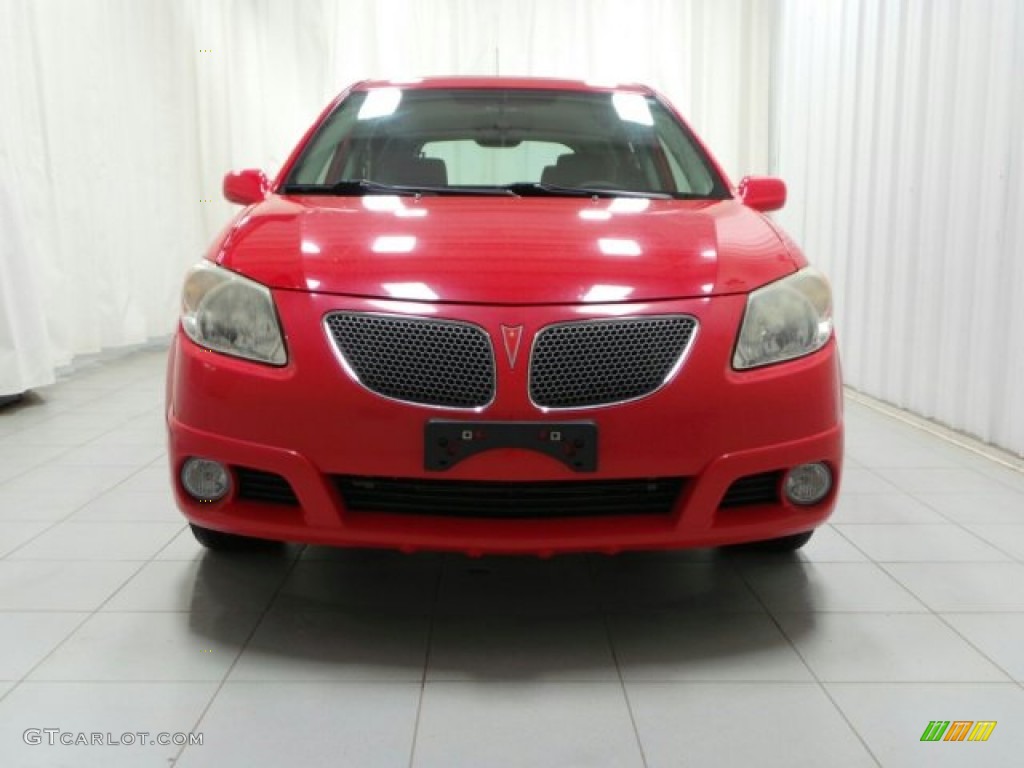 2005 Vibe  - Lava Red Metallic / Graphite photo #3