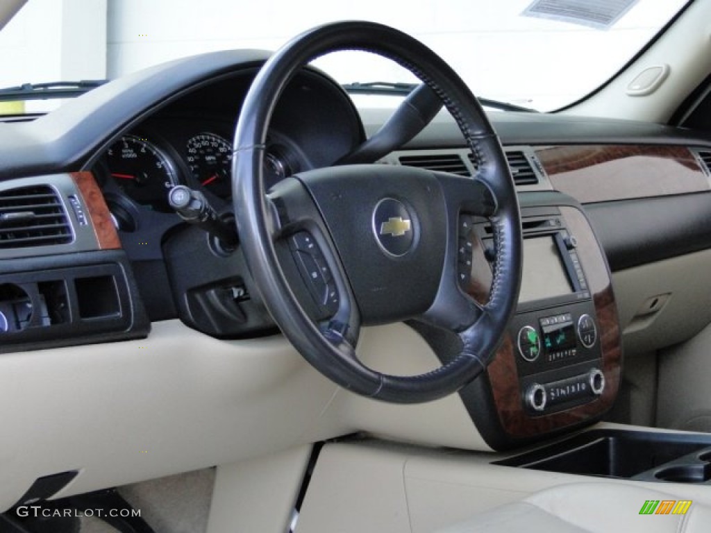 2007 Tahoe LTZ - Gold Mist Metallic / Light Cashmere/Ebony photo #43