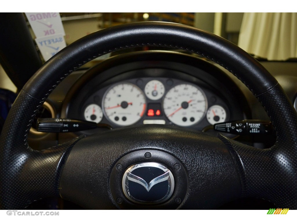2004 Mazda MX-5 Miata Roadster Steering Wheel Photos