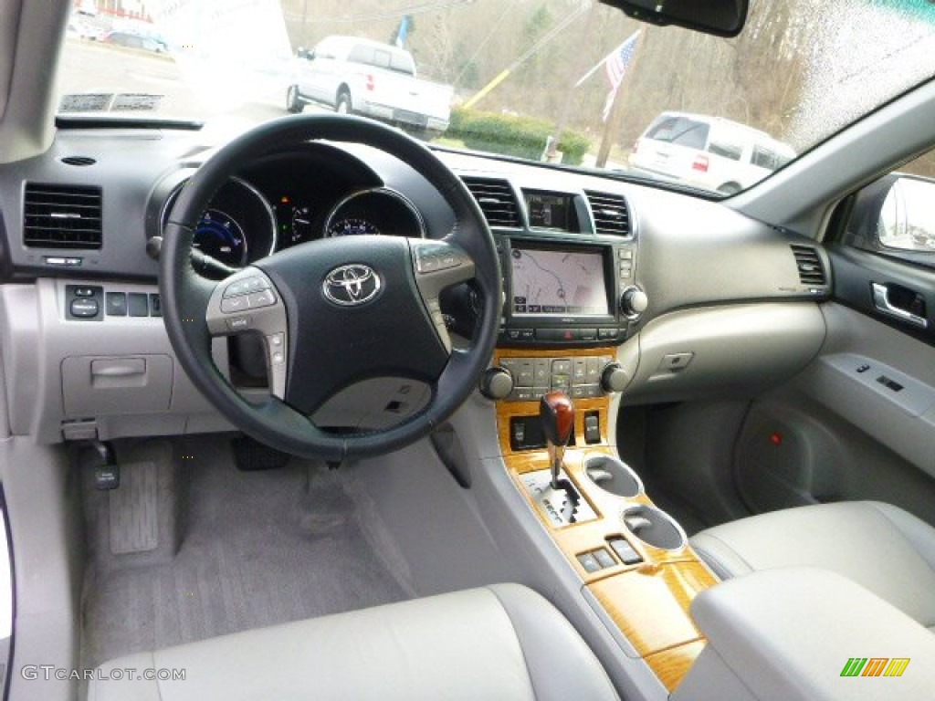 Ash Interior 2010 Toyota Highlander Hybrid Limited 4WD Photo #89641969