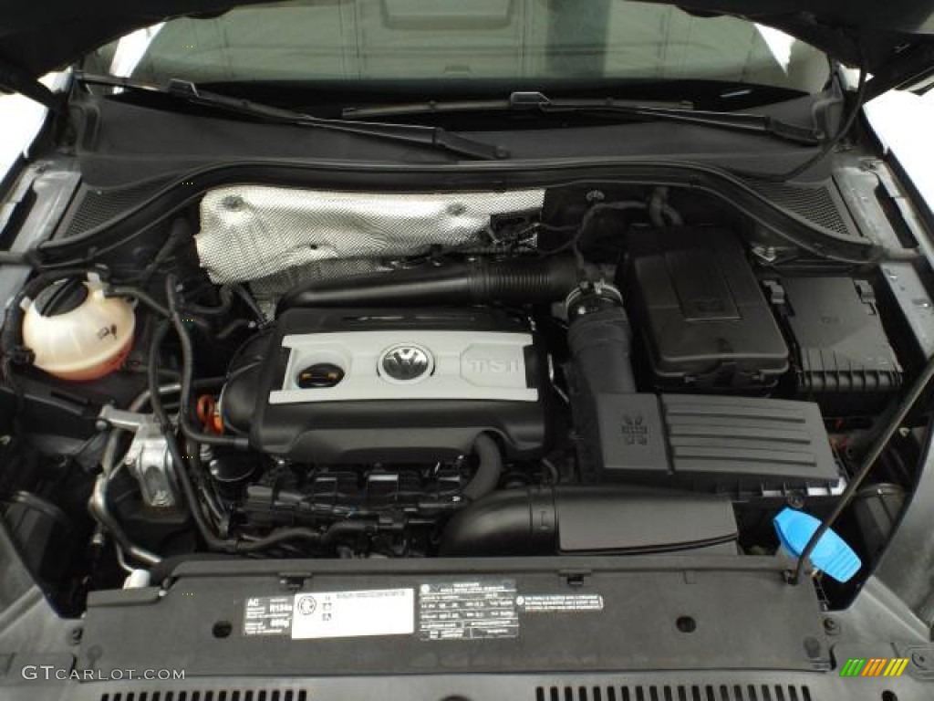 2010 Tiguan S 4Motion - Alpine Grey Metallic / Charcoal photo #7
