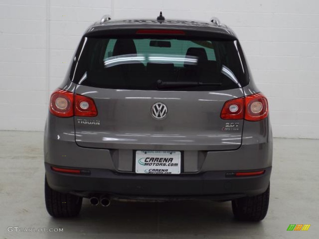 2010 Tiguan S 4Motion - Alpine Grey Metallic / Charcoal photo #10
