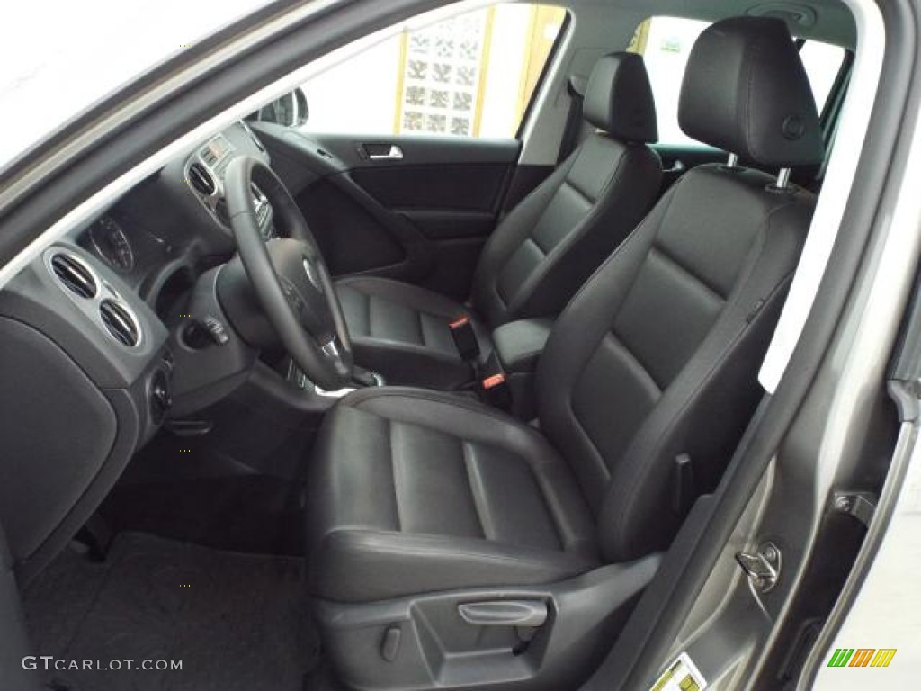 2010 Tiguan S 4Motion - Alpine Grey Metallic / Charcoal photo #23