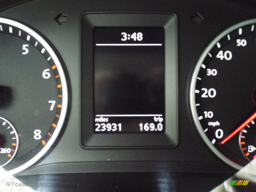 2010 Tiguan S 4Motion - Alpine Grey Metallic / Charcoal photo #33
