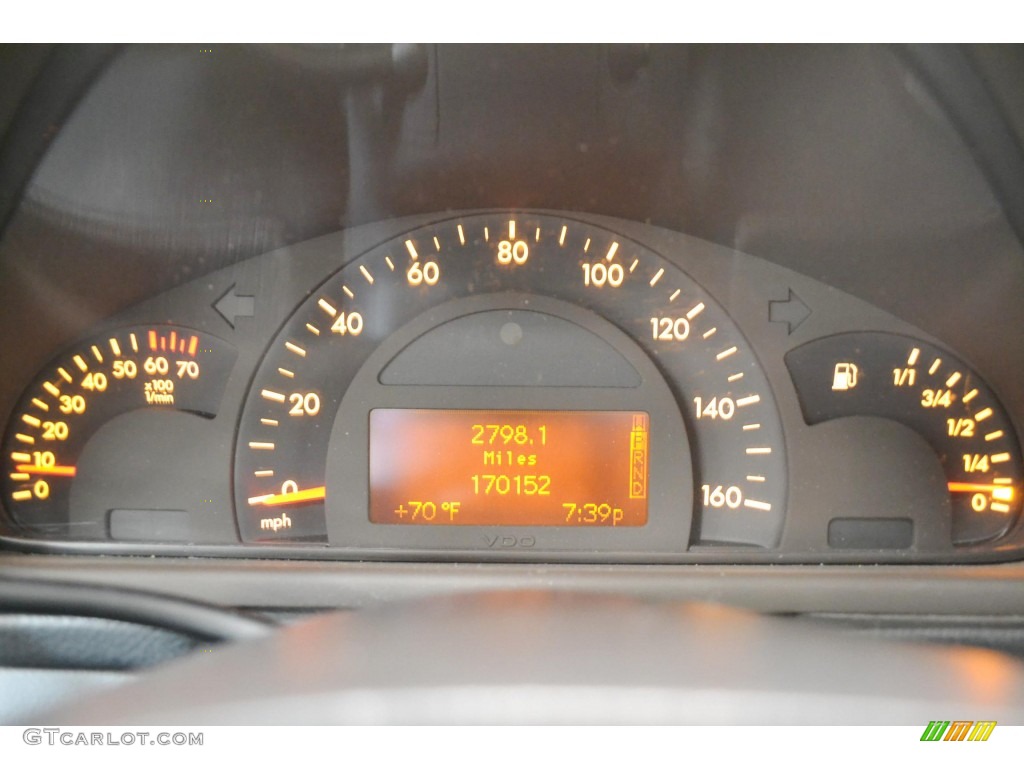 2001 C 320 Sedan - Brilliant Silver Metallic / Charcoal Black photo #23