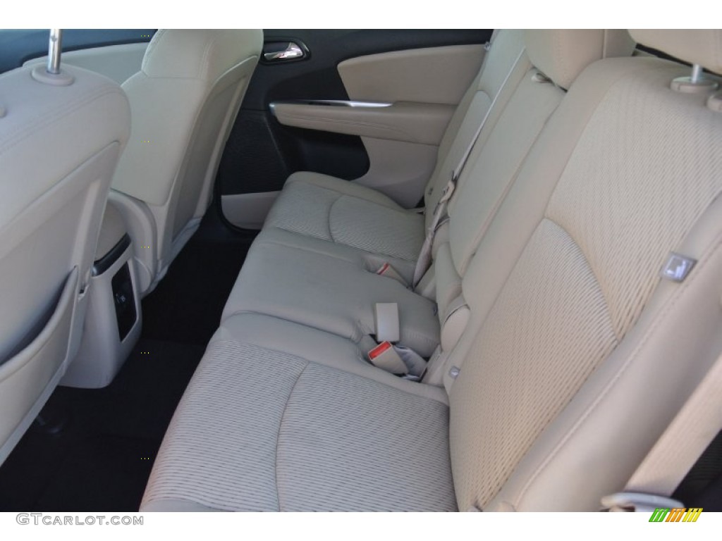 2013 Journey SXT - Bright Red / Black/Light Frost Beige photo #16