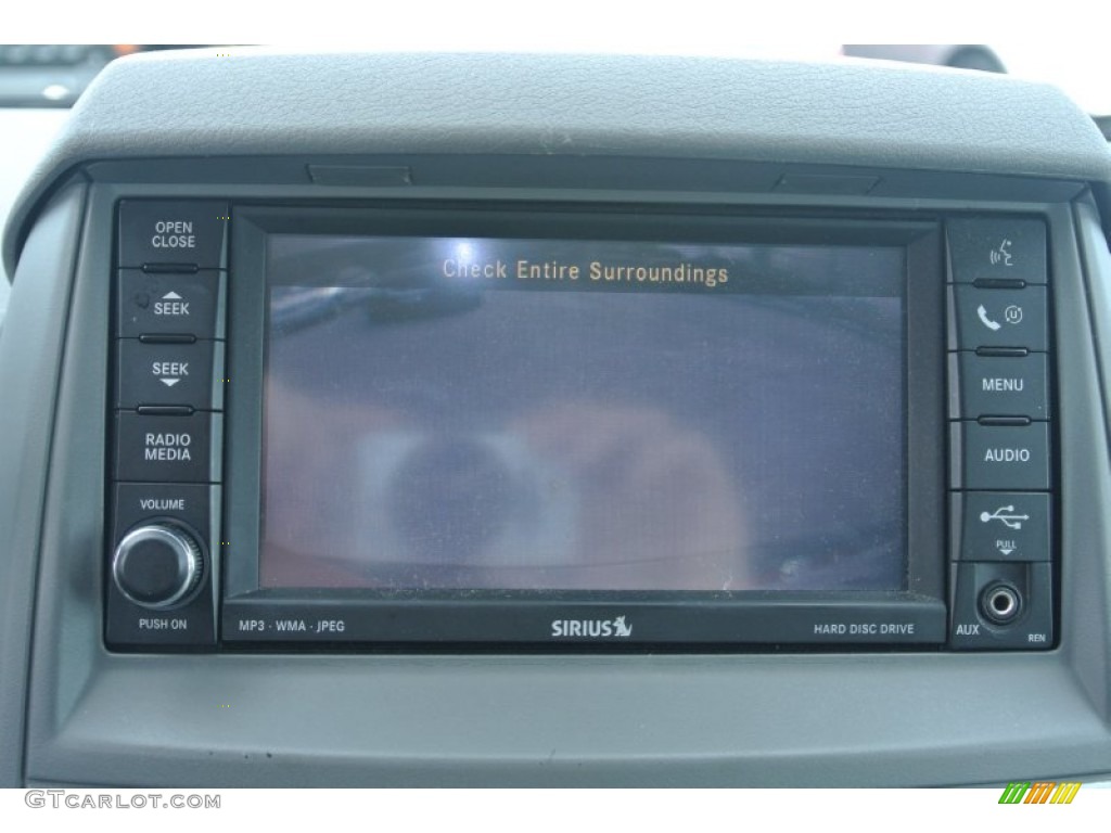 2008 Town & Country Touring - Deep Crimson Crystal Pearlcoat / Medium Slate Gray/Light Shale photo #16