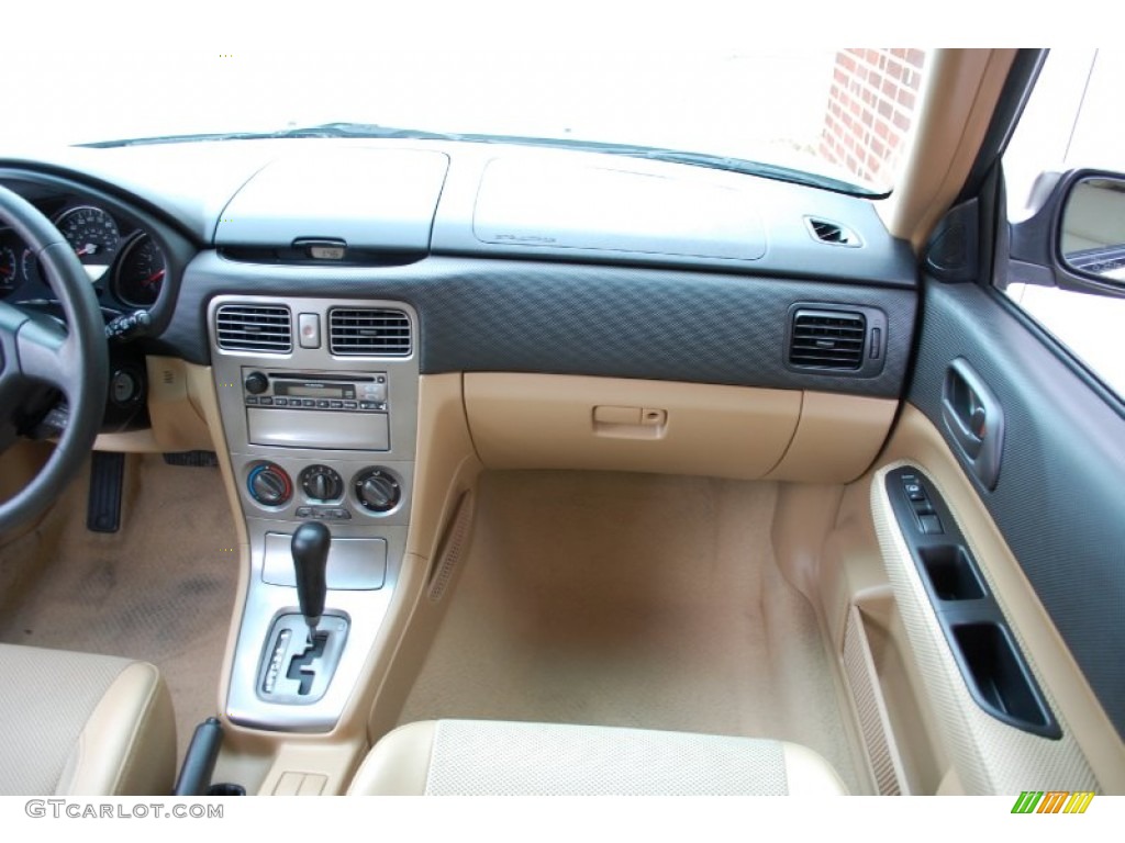 2005 Subaru Forester 2.5 X Beige Dashboard Photo #89650044