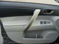 2011 Magnetic Gray Metallic Toyota Highlander SE 4WD  photo #6