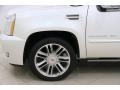 2014 Cadillac Escalade ESV Premium AWD Wheel and Tire Photo