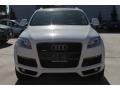 Calla White - Q7 3.0 TDI quattro Photo No. 2