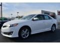 Super White - Camry SE Photo No. 3