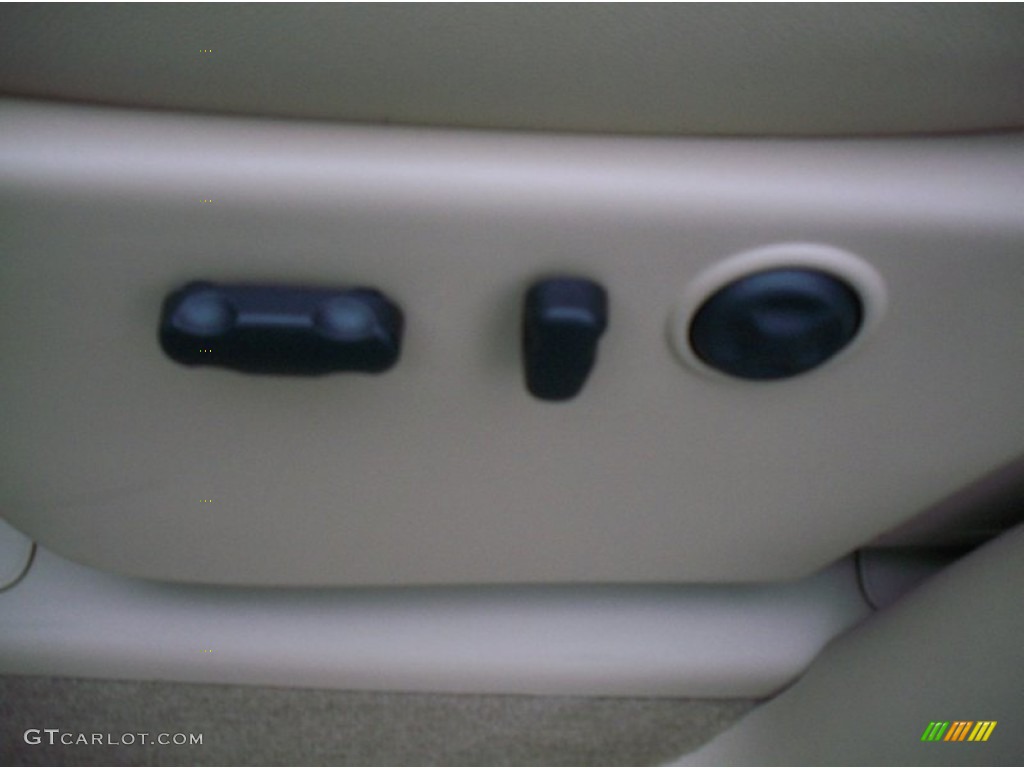2013 Silverado 1500 LTZ Extended Cab 4x4 - Deep Ruby Metallic / Light Cashmere/Dark Cashmere photo #32