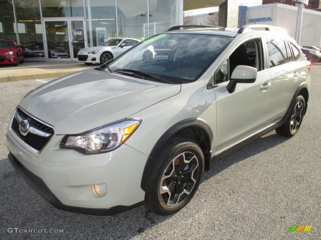 2013 XV Crosstrek 2.0 Premium - Desert Khaki / Black photo #2