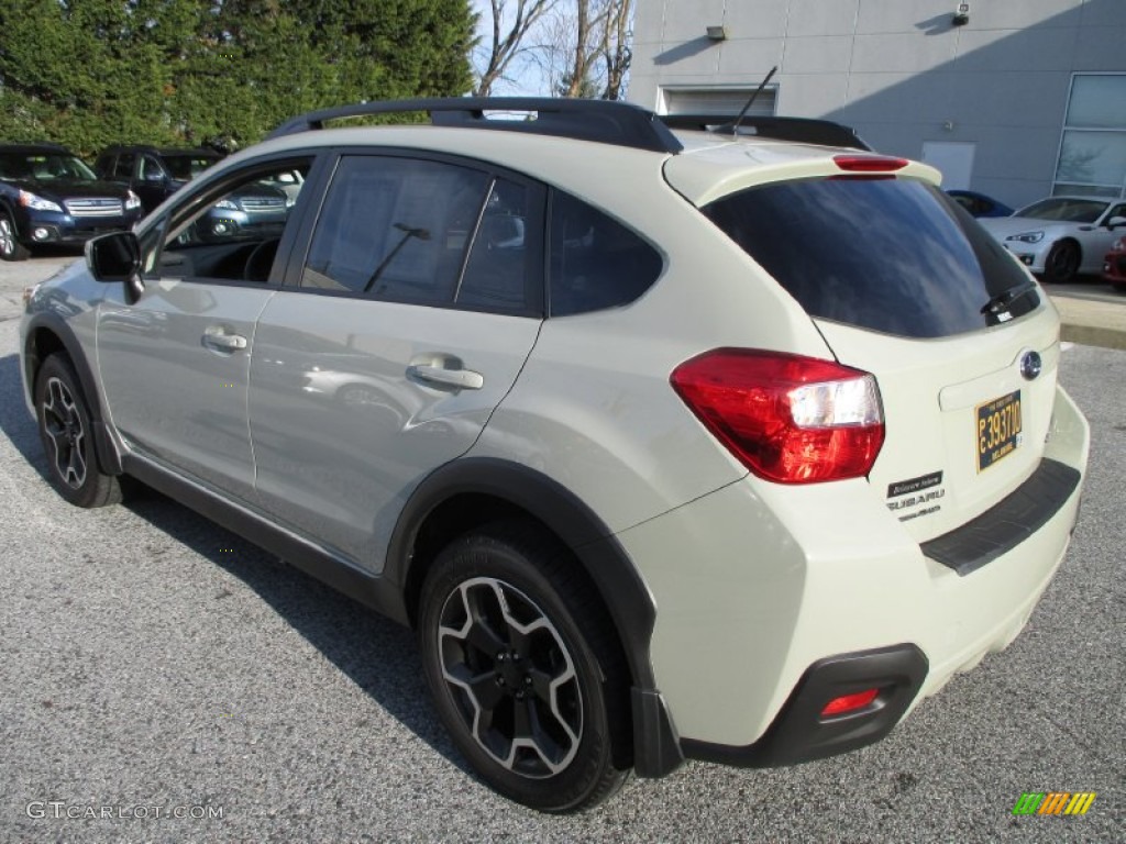 2013 XV Crosstrek 2.0 Premium - Desert Khaki / Black photo #4