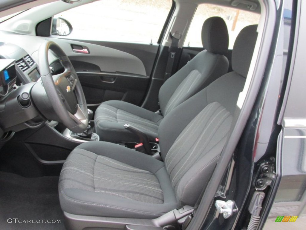 2013 Chevrolet Sonic LT Hatch Front Seat Photo #89657169