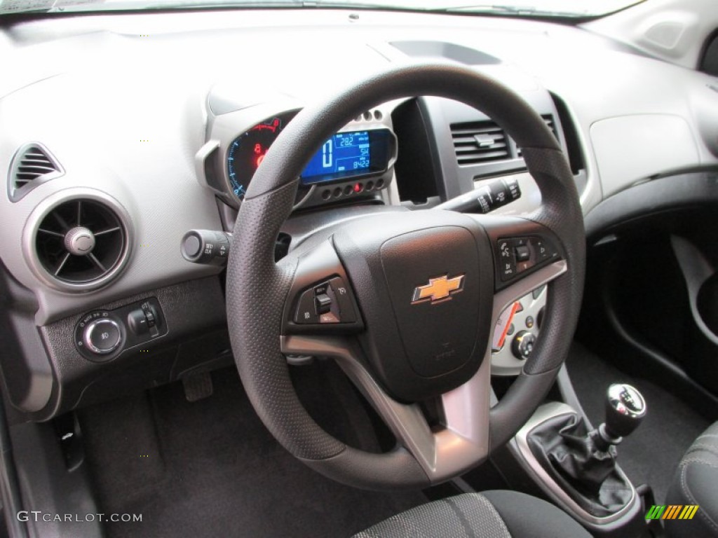 2013 Chevrolet Sonic LT Hatch Jet Black/Dark Titanium Steering Wheel Photo #89657241
