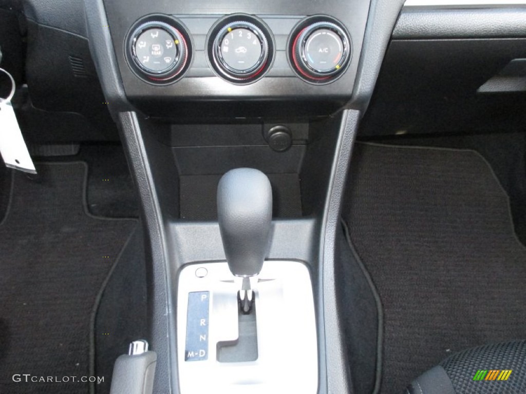 2013 XV Crosstrek 2.0 Premium - Desert Khaki / Black photo #40