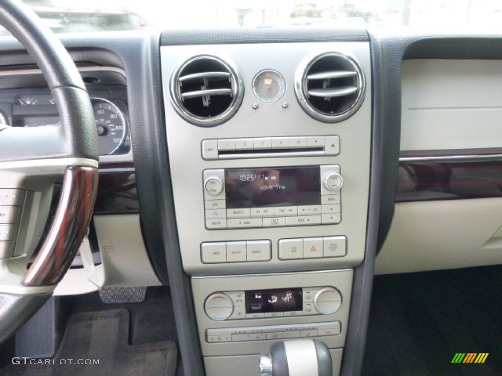 2008 MKZ Sedan - Black / Light Stone photo #16