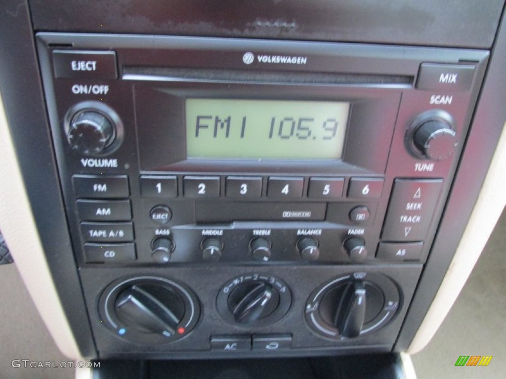 2002 Jetta GLS Sedan - Black / Beige photo #15