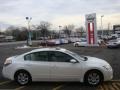 Winter Frost White - Altima 2.5 SL Photo No. 4