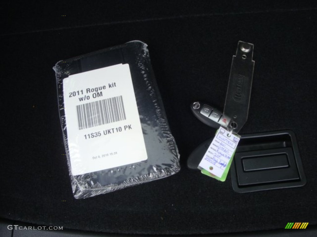 2011 Rogue SV AWD - Black Amethyst / Black photo #27