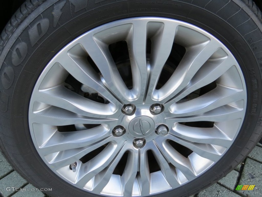 2012 Chrysler 200 Limited Hard Top Convertible Wheel Photo #89663697