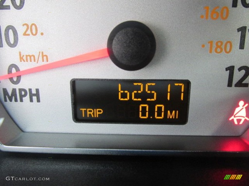 2006 ION 3 Sedan - Laser Blue / Gray photo #25