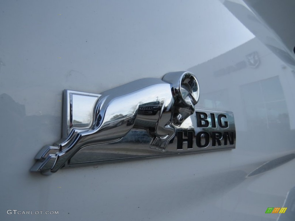 2012 Ram 1500 Big Horn Crew Cab 4x4 - Bright White / Dark Slate Gray/Medium Graystone photo #17
