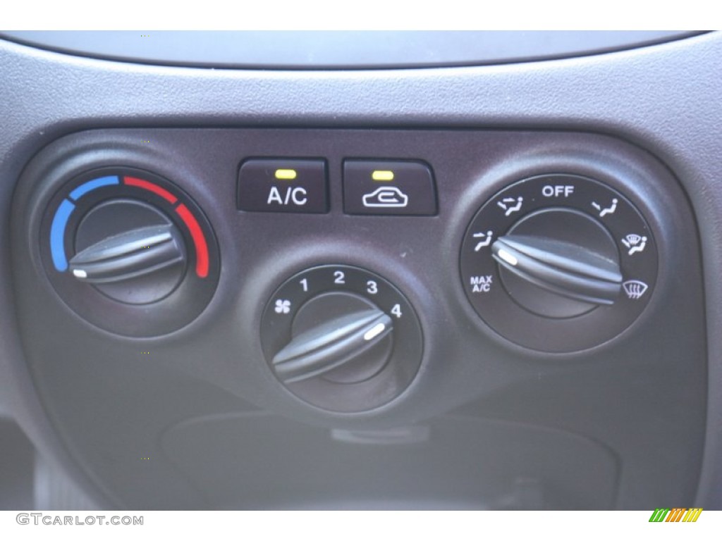 2008 Kia Rio Rio5 LX Hatchback Controls Photo #89665983