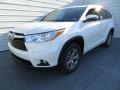 2014 Blizzard White Pearl Toyota Highlander XLE  photo #7