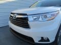 2014 Blizzard White Pearl Toyota Highlander LE  photo #11