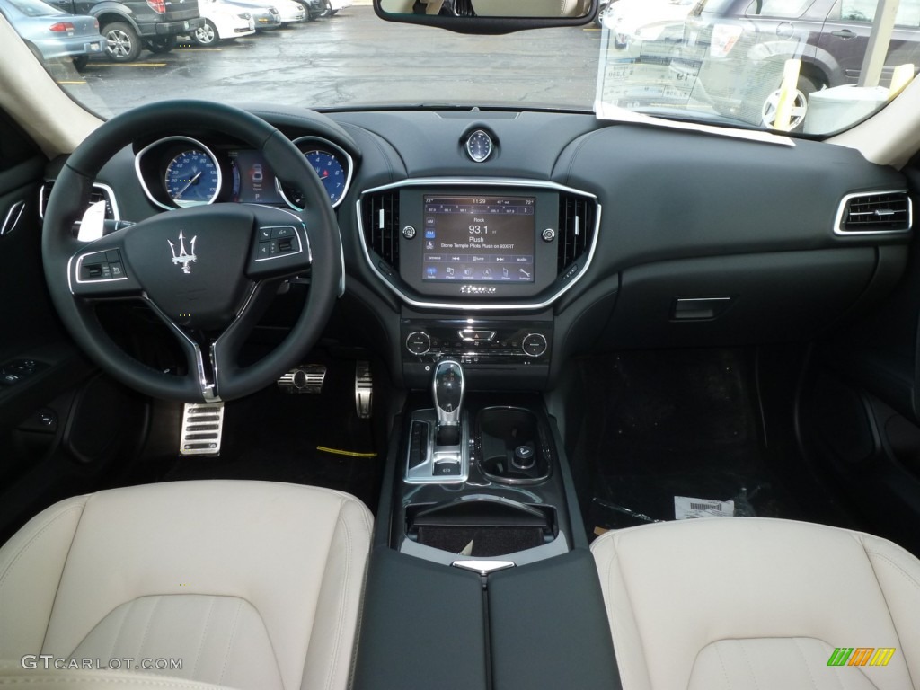 2014 Maserati Ghibli Standard Ghibli Model Sabbia Dashboard Photo #89671545