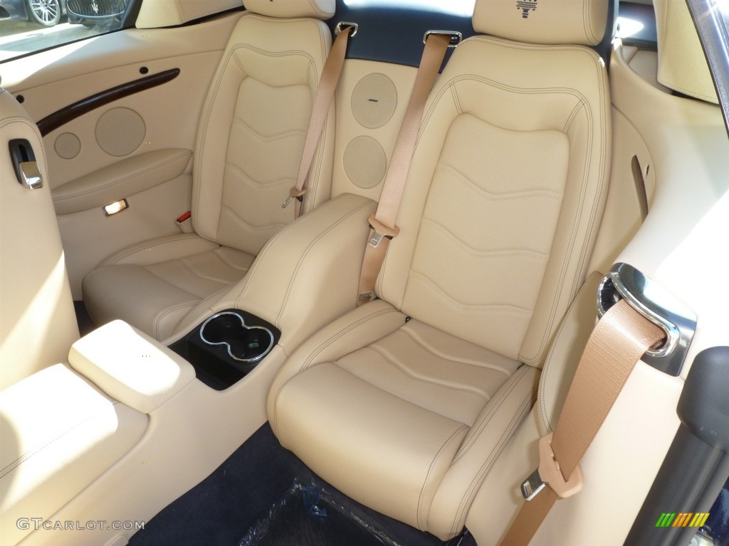 2014 Maserati GranTurismo Convertible GranCabrio Rear Seat Photo #89672319