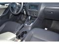 Reflex Silver Metallic - Jetta SE Sedan Photo No. 6