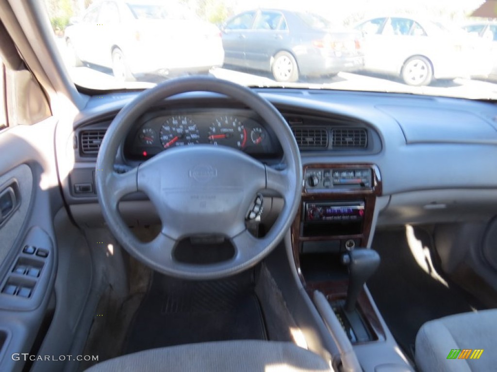 2000 Altima GXE - Platinum Metallic / Dusk Gray photo #9