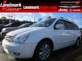 White 2006 Kia Sedona EX