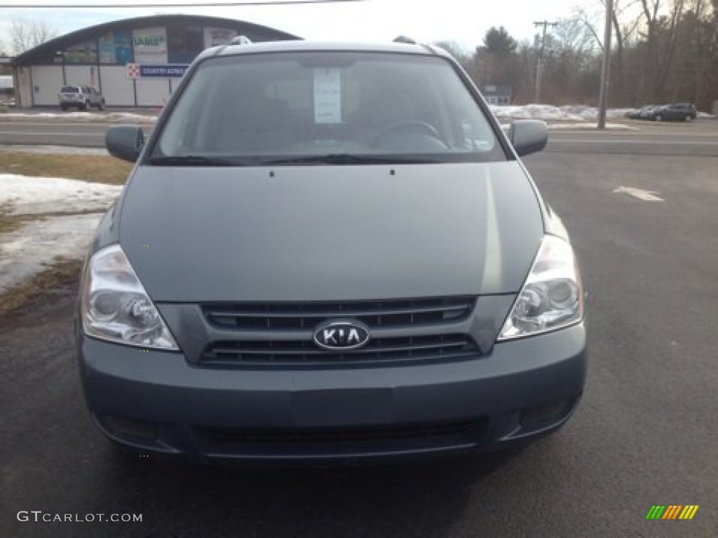2009 Sedona LX - Olive Gray / Gray photo #2