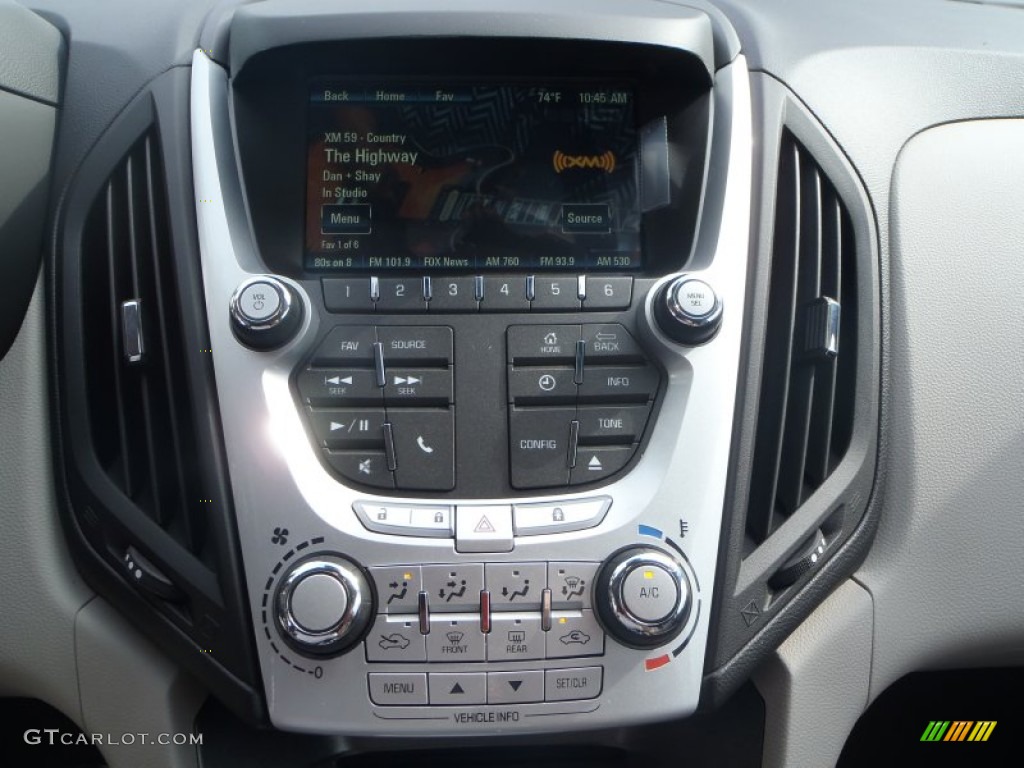 2014 Chevrolet Equinox LT Controls Photo #89677748