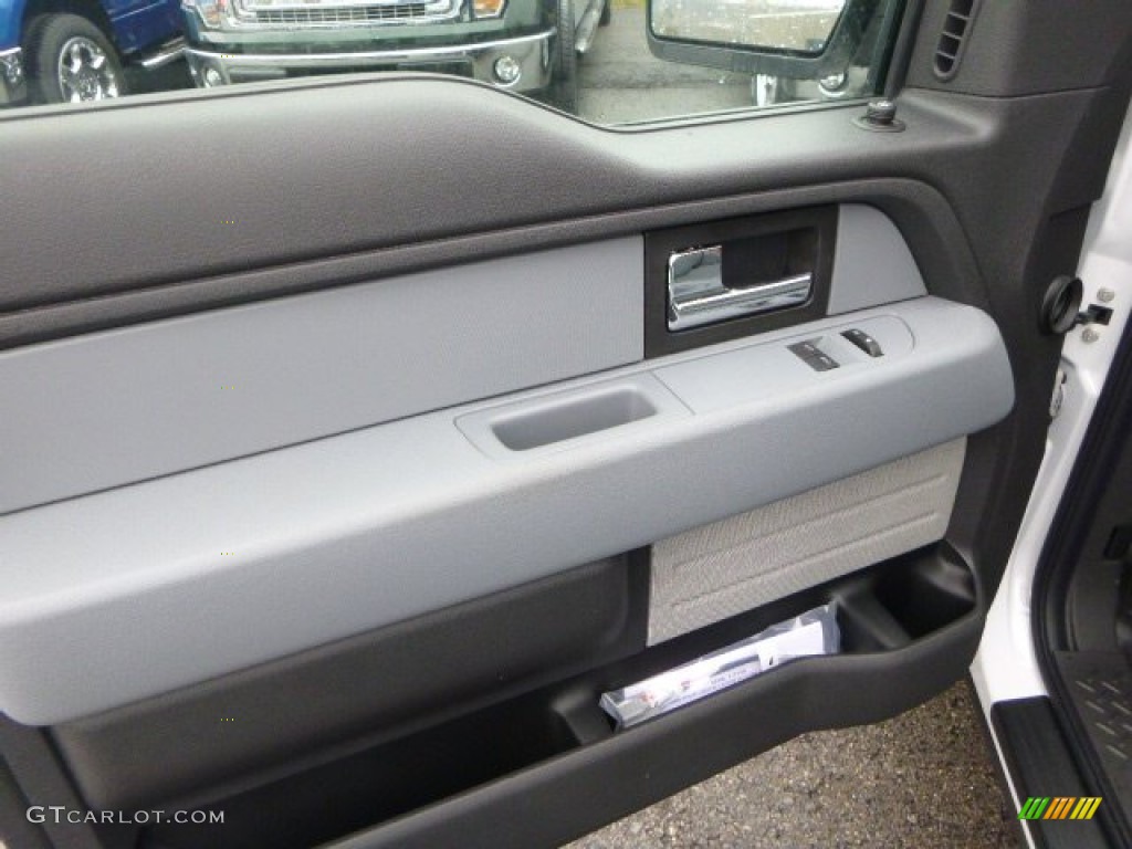 2014 F150 XL Regular Cab - Oxford White / Steel Grey photo #11