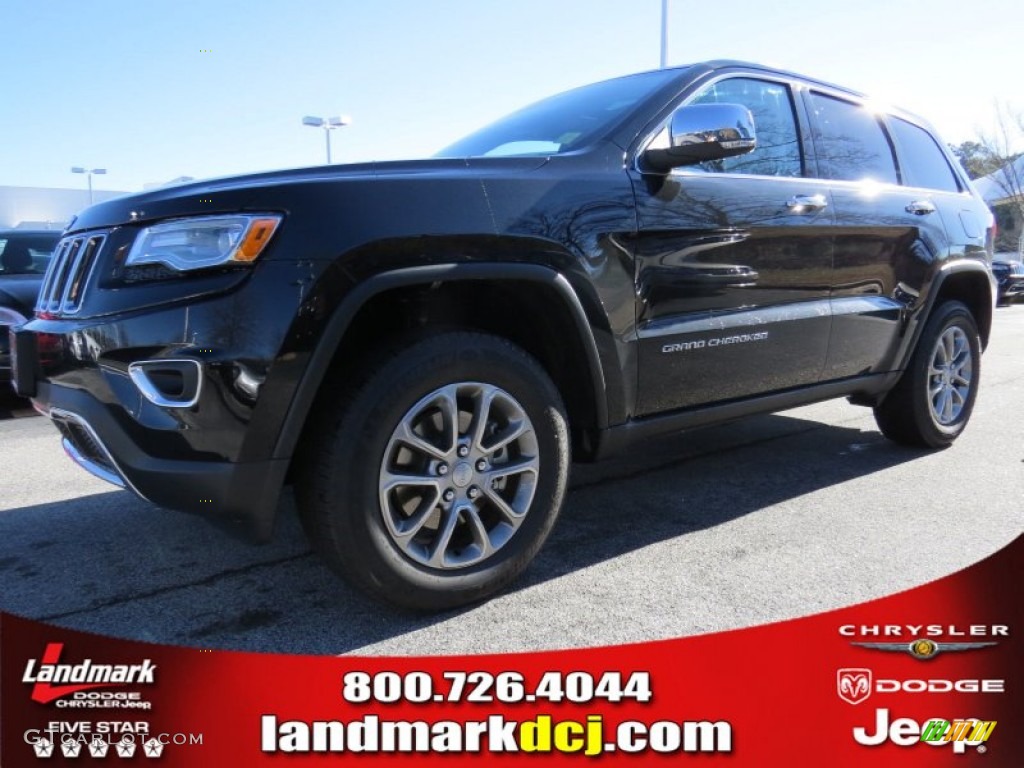 2014 Grand Cherokee Limited 4x4 - Brilliant Black Crystal Pearl / New Zealand Black/Light Frost photo #1