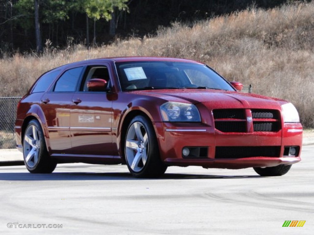 2006 Dodge Magnum SRT-8 Exterior Photos