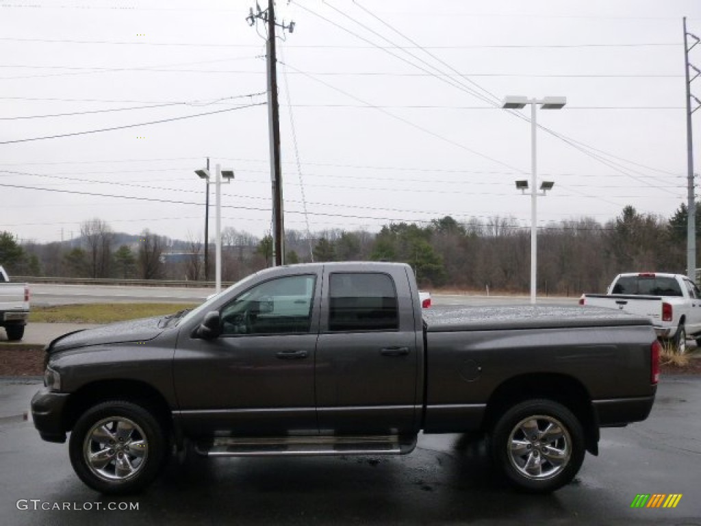 2003 Ram 1500 Laramie Quad Cab 4x4 - Graphite Metallic / Dark Slate Gray photo #5