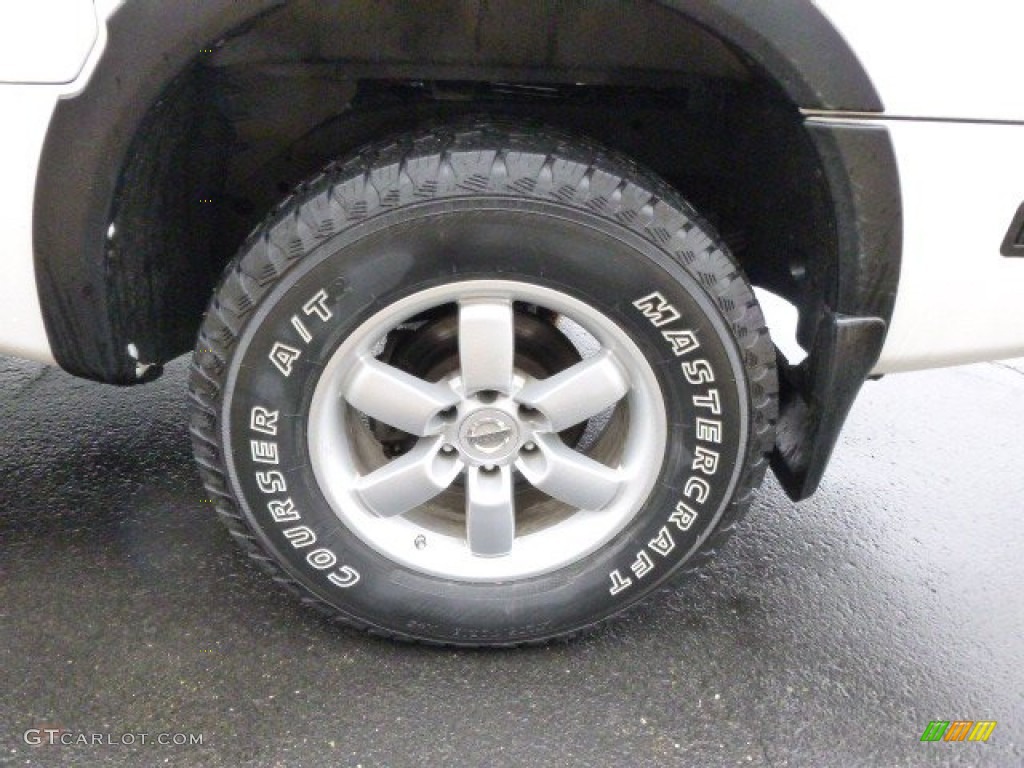 2010 Titan PRO-4X Crew Cab 4x4 - Blizzard White / Charcoal photo #9