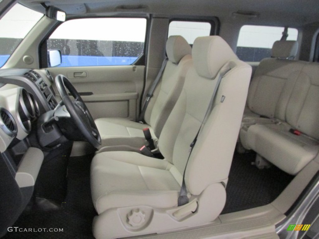 2011 Honda Element LX 4WD Front Seat Photos