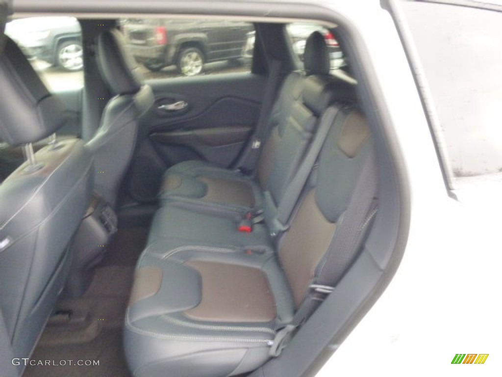 2014 Jeep Cherokee Limited 4x4 Rear Seat Photo #89685534