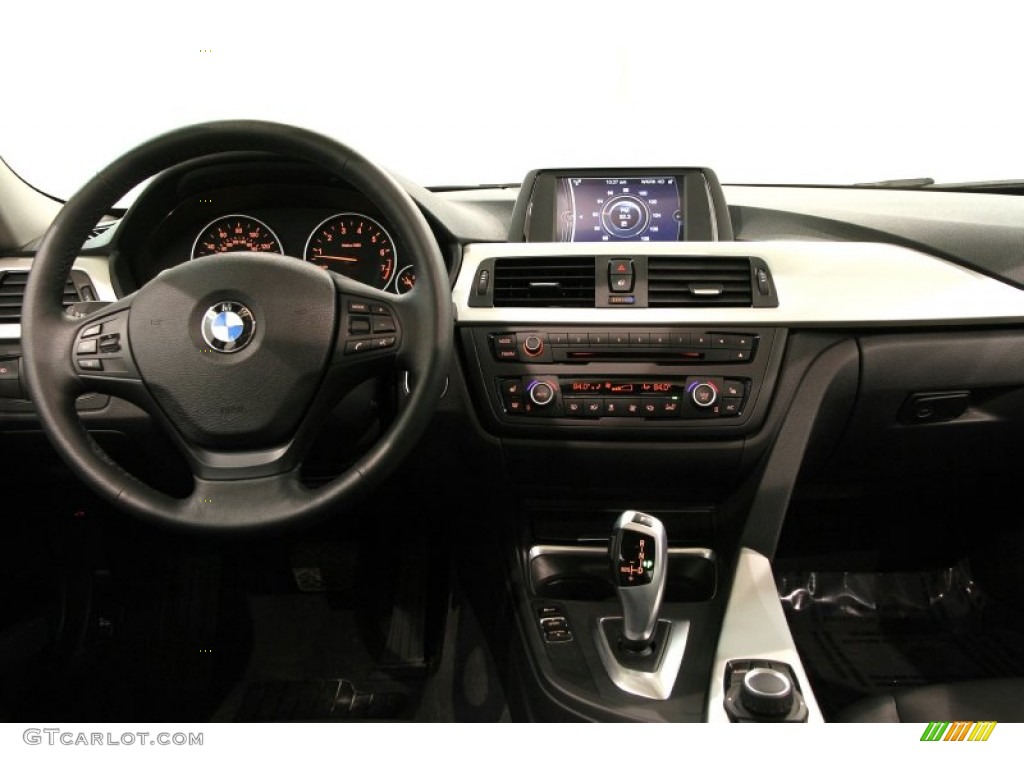 2013 3 Series 328i xDrive Sedan - Liquid Blue Metallic / Black photo #44