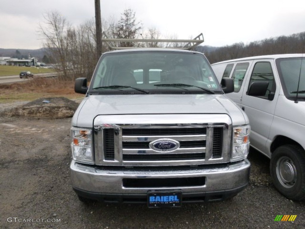 2008 E Series Van E150 Cargo - Silver Metallic / Medium Flint photo #2